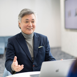 先輩仲人に相談し、イベント集客に挑戦。