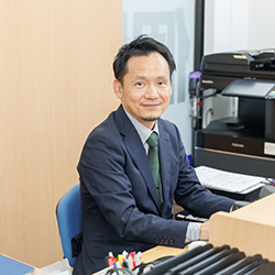 元同僚がAxisで複数校を展開