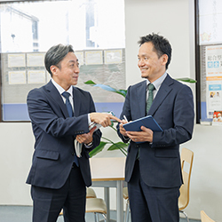 細やかな研修と、開校後の手厚いフォロー