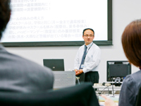 初期研修、開校前研修、年3回の新人研修により基本から全て学べるので未経験でも安心