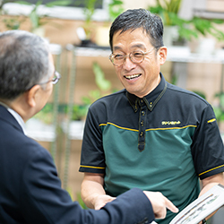 まずは1年以内に2名で月商100万円が目標!