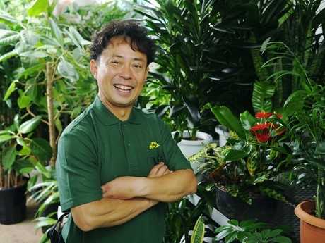 スタッフを増員し、契約500件が目標！働きやすい環境を整え、ビジネスを拡大したい！