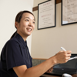 感染症流行で保育園が休園。