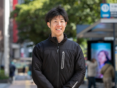 最高月収は770万円（福岡・1人）。会長との出会いで人生が変わった