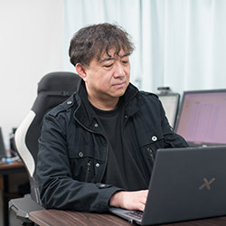 様々な大手サイトで在庫を持つ物販を経験。