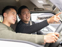 需要が大量！未経験でも簡単に始められるのが軽運送事業です。