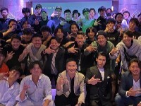 3ヵ月に1回は定例会を行います。若手の多い会社ですが、その分やる気に満ちています！