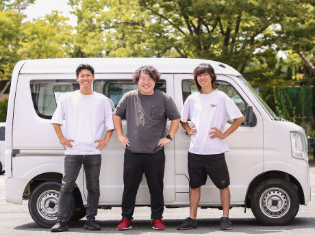 仲間と一緒に地元静岡で稼ぎたい。その希望を叶えるのがLINGsの軽貨物運送でした