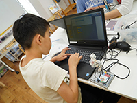 小学生やその前の段階から、プログラミングに親しむ時代です。