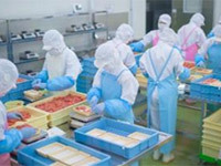 セントラルキッチンで一括仕入れし、効率化を図っています。