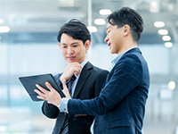 コンサルティング事業を営む弊社ならではの充実したサポート体制をご用意しています。