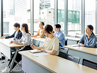 未経験でもプロの技術を習得。丁寧な指導で、自信を持って開業できます。