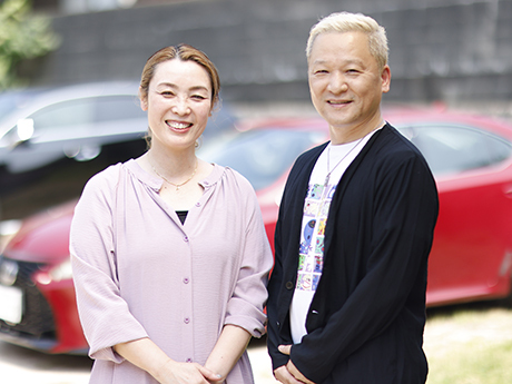 夫婦合わせて週3日の稼働で月収200万円超！本部の的確なアドバイスに支えられています