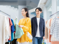 お客様によるセルフ決済を導入。店舗に人が常駐しなくても運営できる体制です。